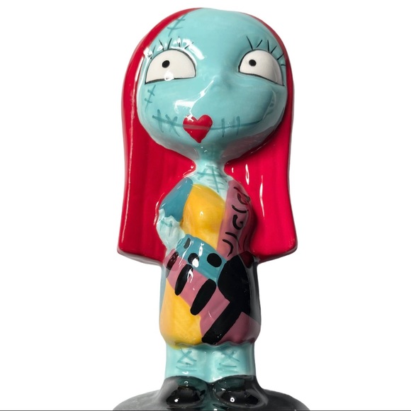 Disney Salt & Pepper Shakers Jack & Sally Nightmare Before Christmas - Picture 4 of 12